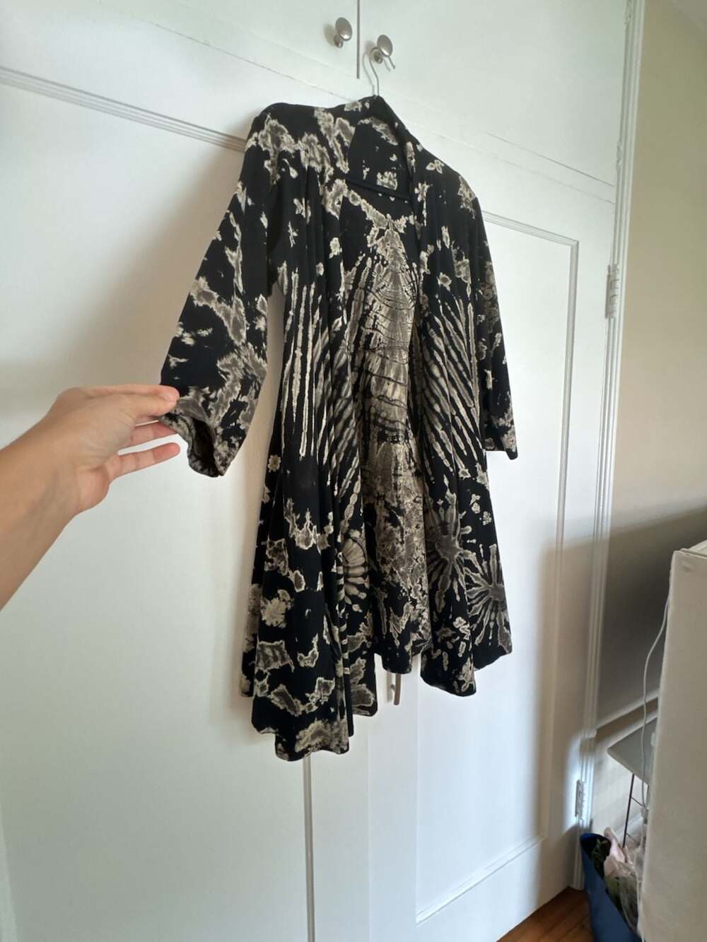 Hand-Sewn Tie-dye Black & Beige Kimono | Dark Grunge Fairycore Boho Whimsigoth O